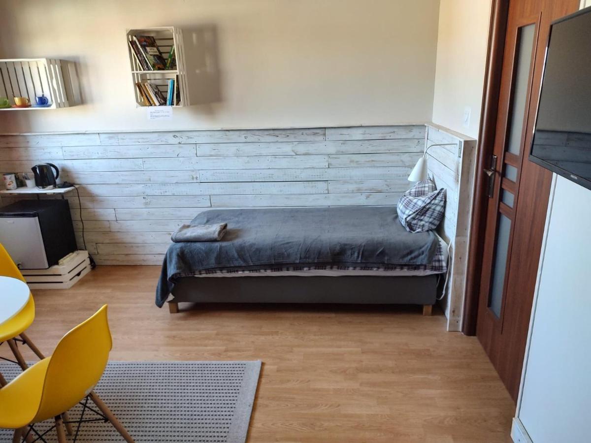 Apartamenty Zielona Gora ภายนอก รูปภาพ